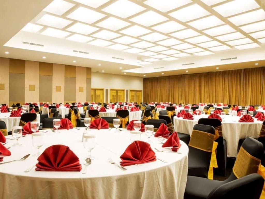 Lemo Hotel Serpong Tangerang Eksteriør billede