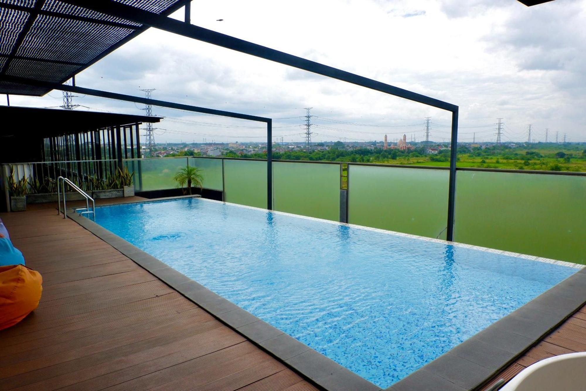 Lemo Hotel Serpong Tangerang Eksteriør billede