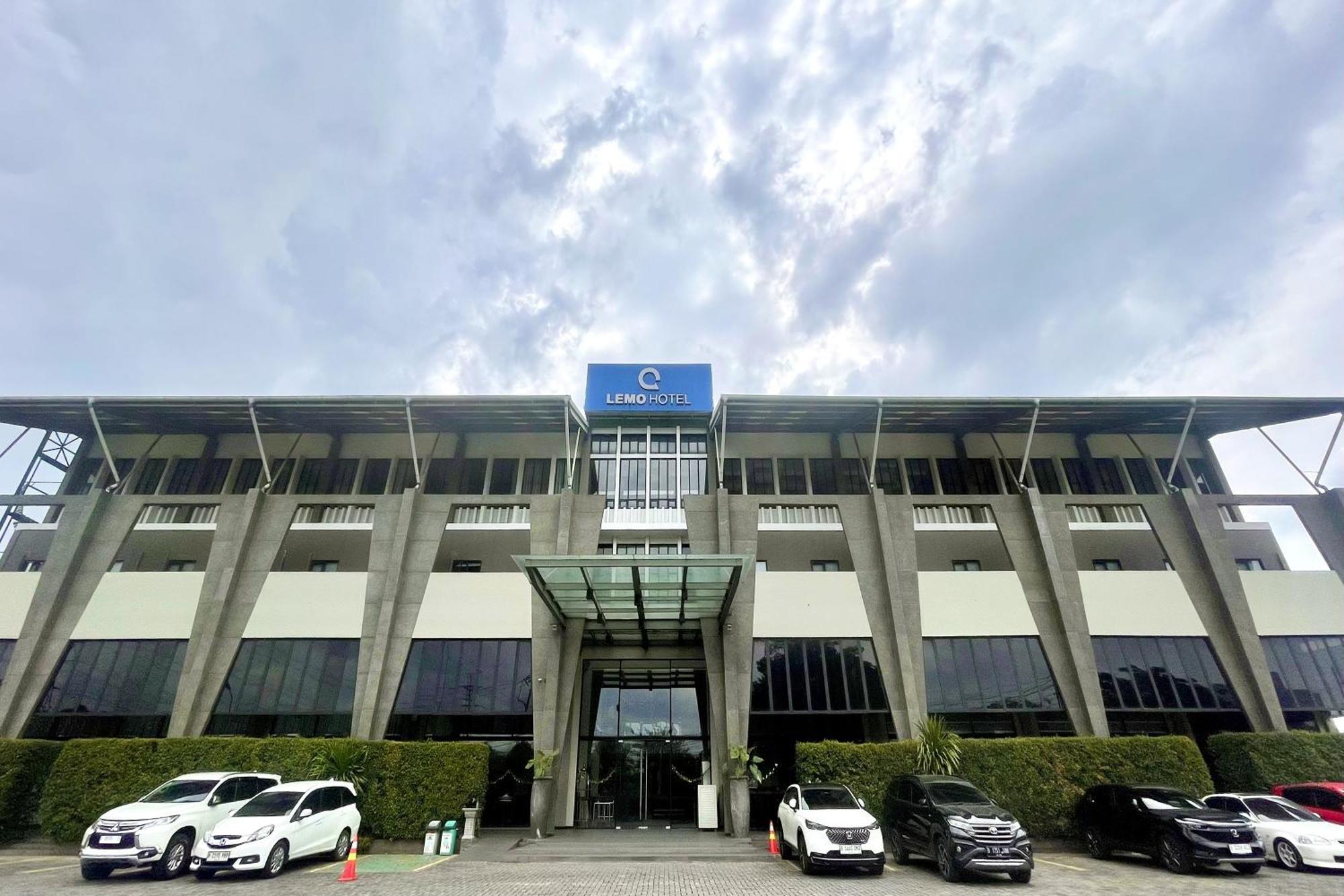 Lemo Hotel Serpong Tangerang Eksteriør billede