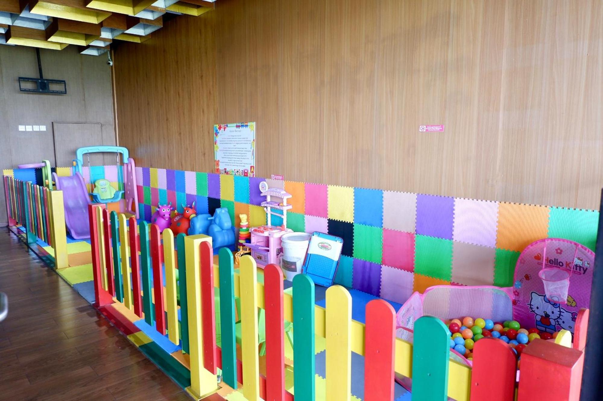 Lemo Hotel Serpong Tangerang Eksteriør billede